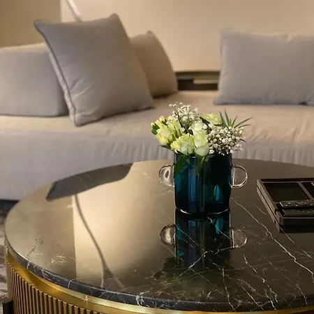 Suite3, 7 Min Walk From Opera Or