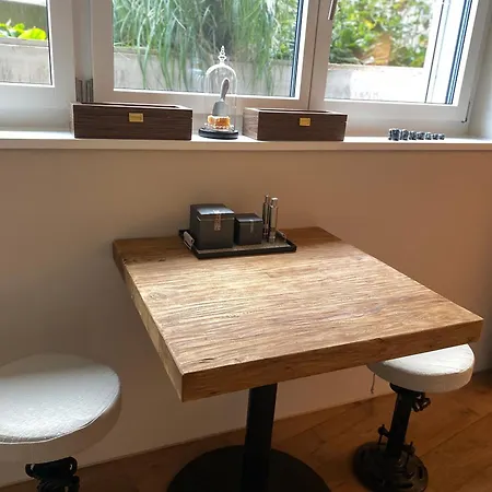 Suite3, 7 Min Walk From Opera Or