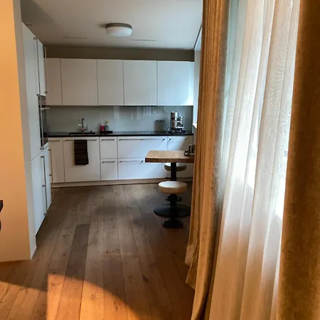 Suite3, 7 Min Walk From Operahouse Appartamento